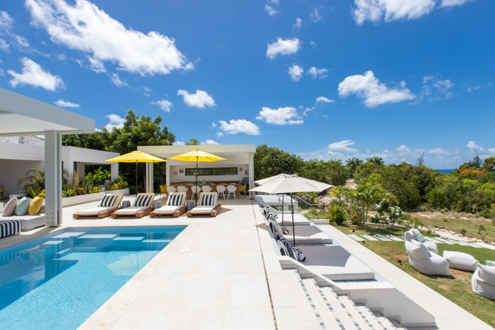 Luxury Villa Outdoor space
